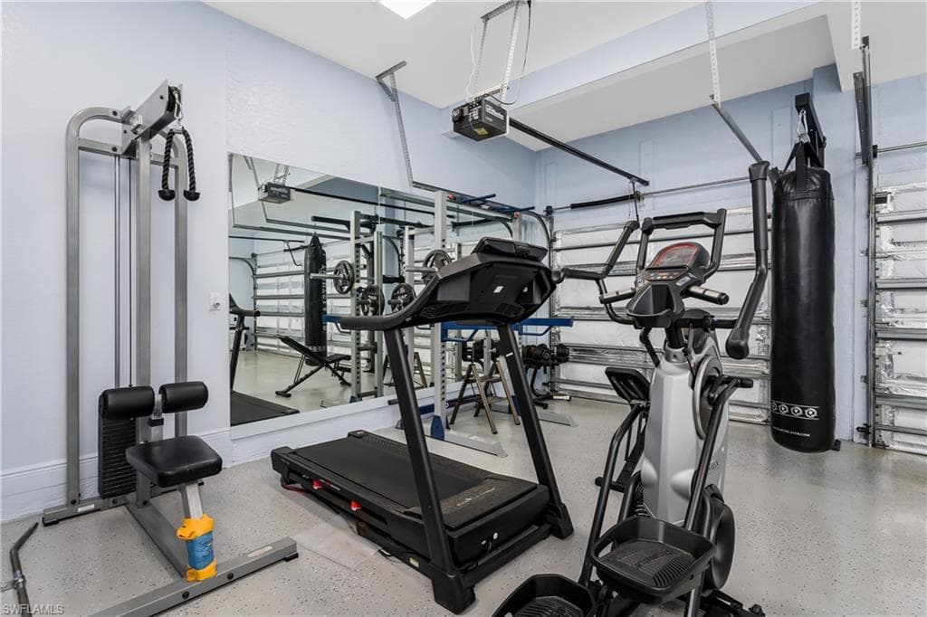 2181 Vardin Pl, Naples, FL 34120-33