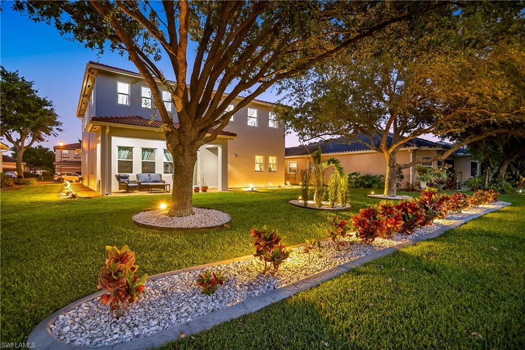 2181 Vardin Pl, Naples, FL 34120-37
