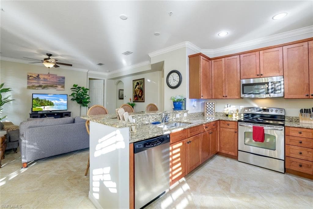 8985 Cambria Cir 2103, Naples, FL 34113-11