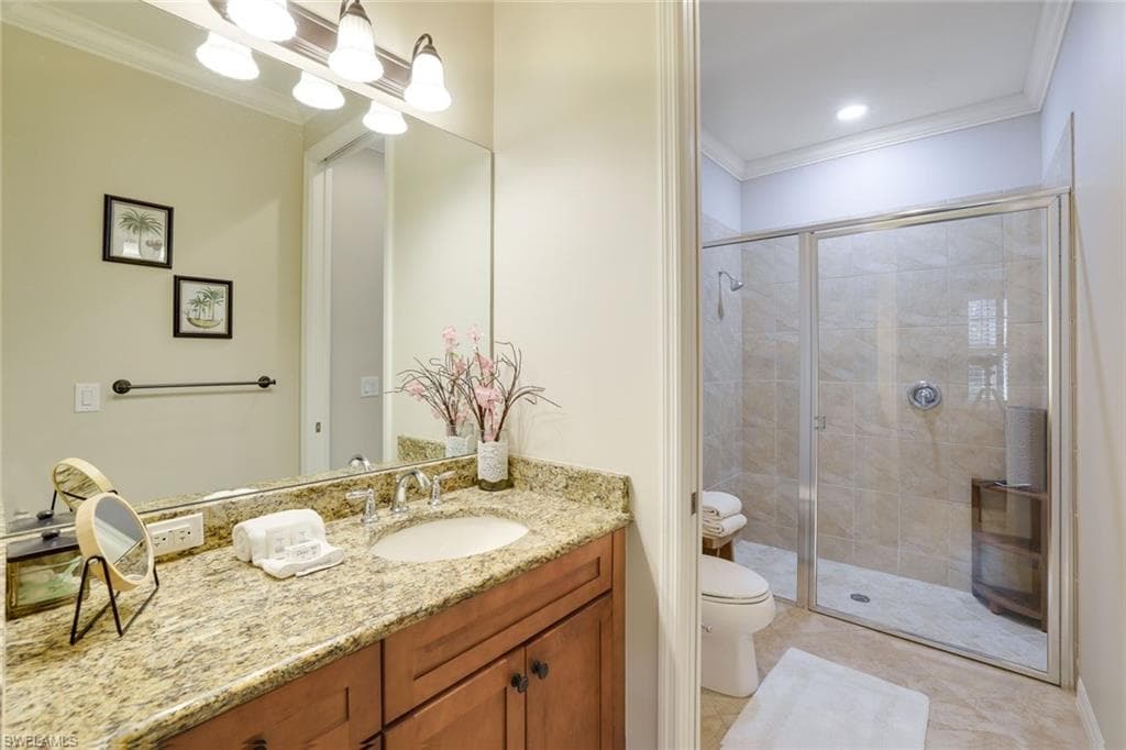 8985 Cambria Cir 2103, Naples, FL 34113-18