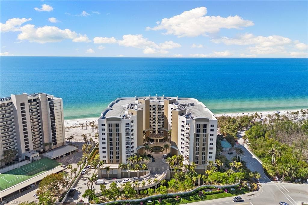 11125 Gulf Shore Dr Ph-7, Naples, FL 34108-50