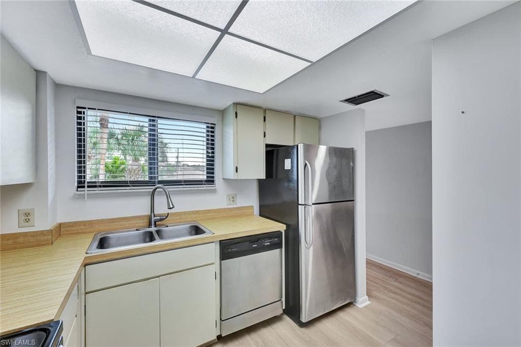 226 3rd St 115, Bonita Springs, FL 34134-12