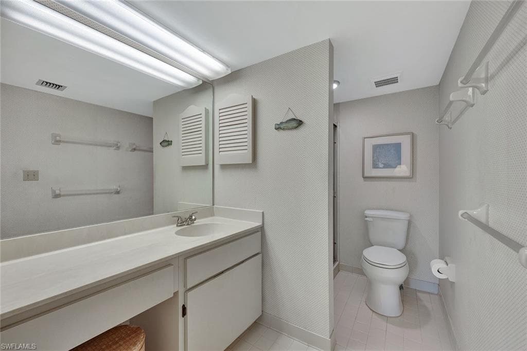 226 3rd St 115, Bonita Springs, FL 34134-18