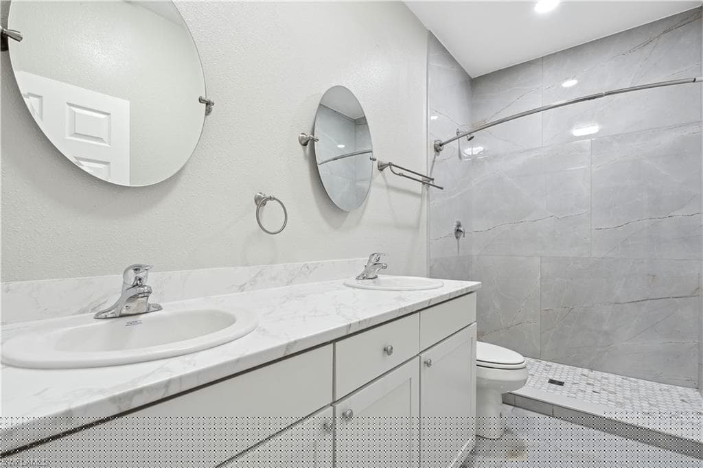 1507 9th St, Lehigh Acres, FL 33972-13