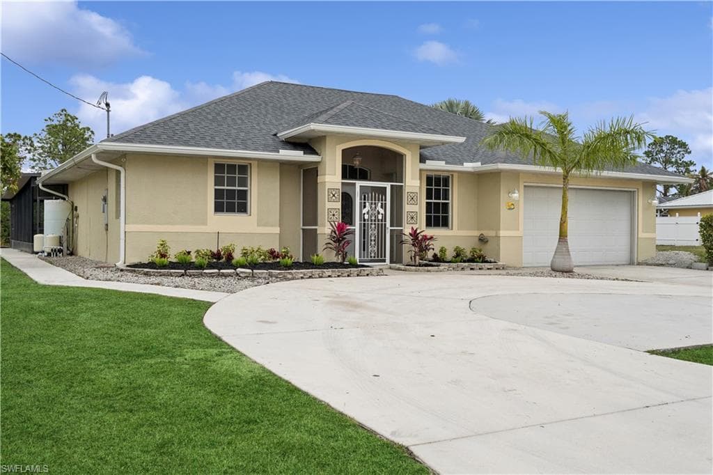 1507 9th St, Lehigh Acres, FL 33972-29