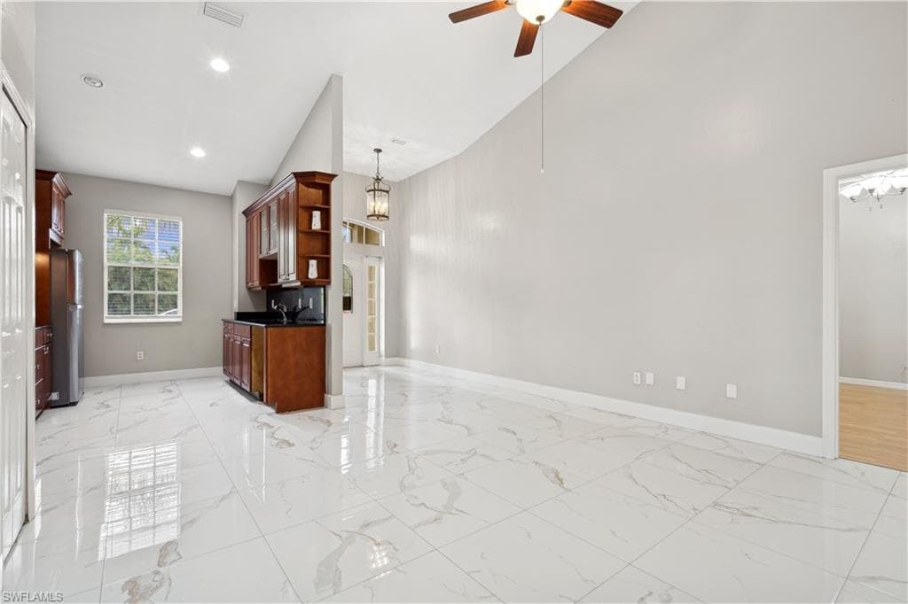 1507 9th St, Lehigh Acres, FL 33972-6