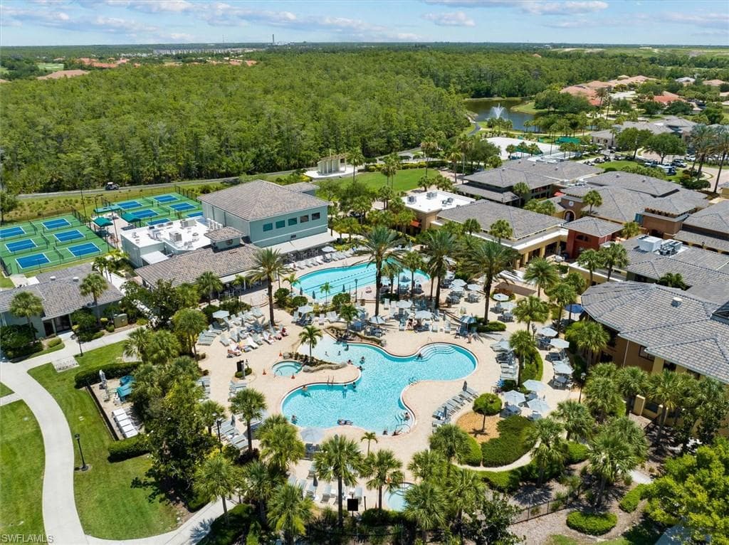 10491 Materita Dr, Fort Myers, FL 33913-35