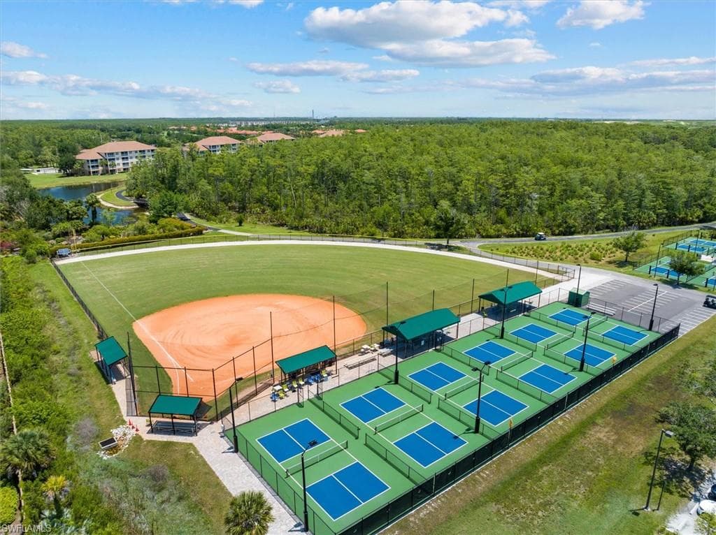 10491 Materita Dr, Fort Myers, FL 33913-37