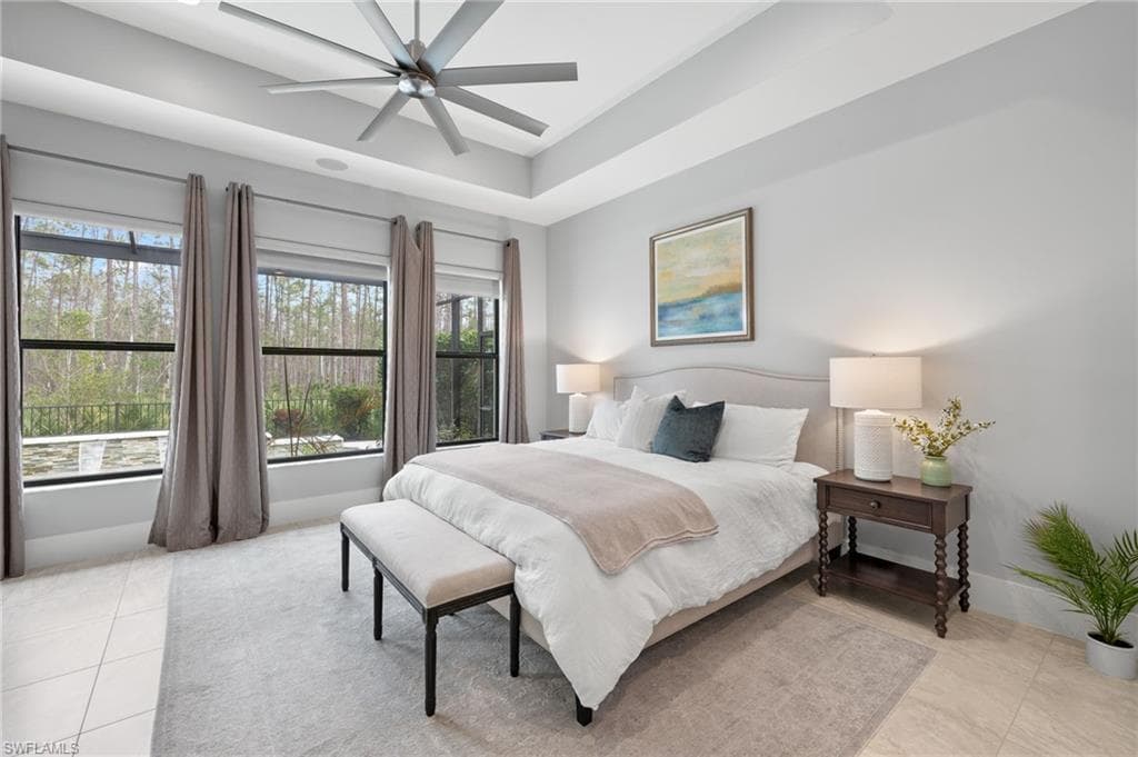14726 Reserve Ln, Naples, FL 34109-16
