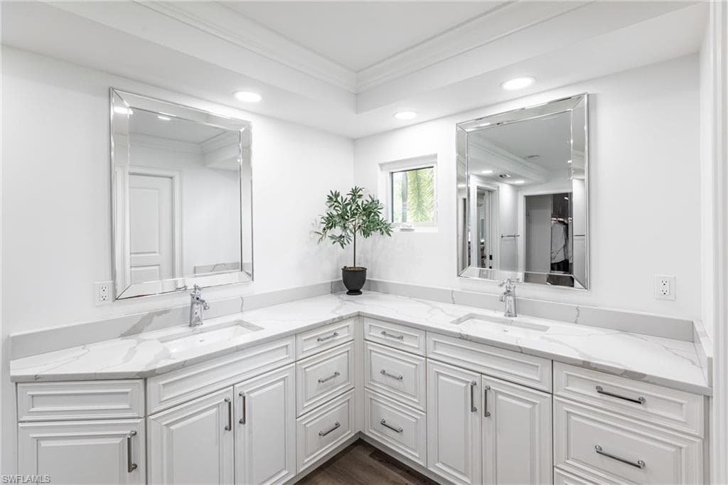 13420 Ponderosa Way, Fort Myers, FL 33907-16