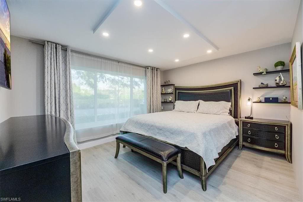 1772 Bald Eagle Dr 504a, Naples, FL 34105-13