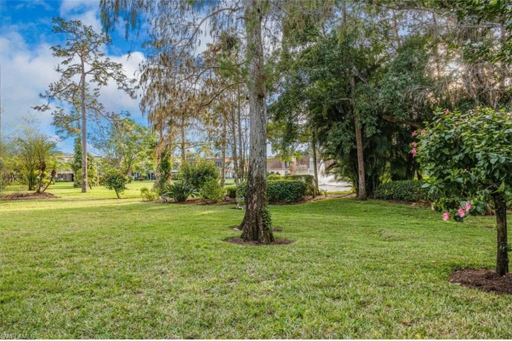 1772 Bald Eagle Dr 504a, Naples, FL 34105-23