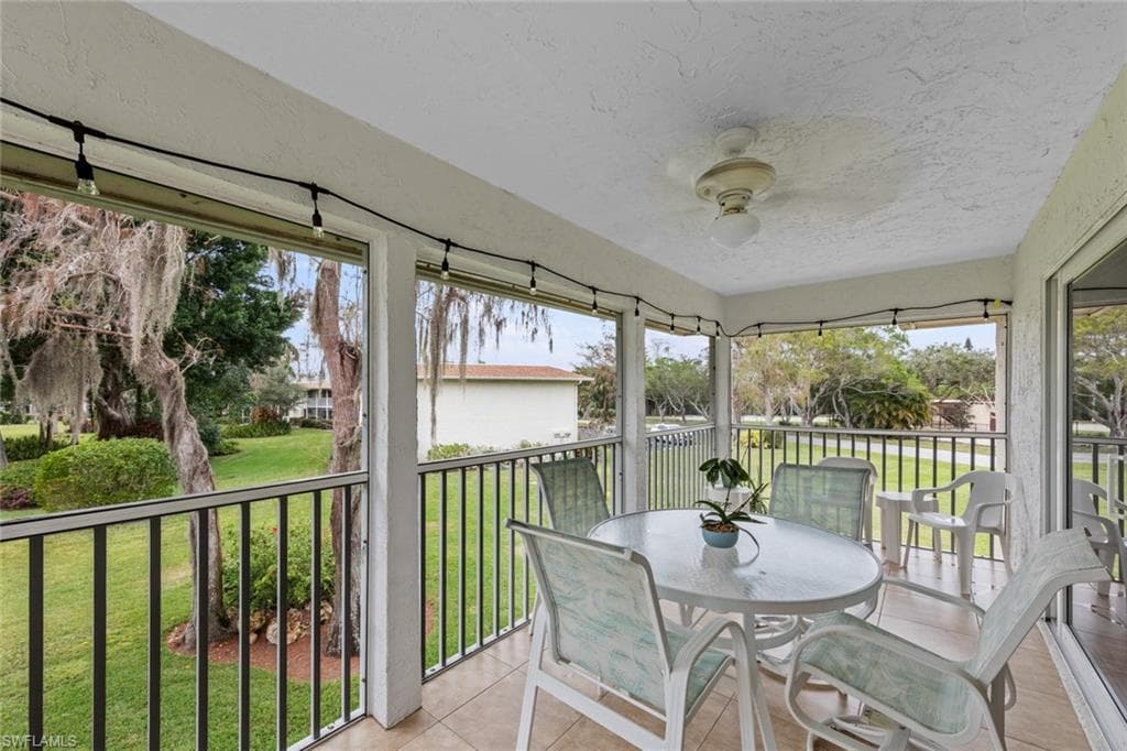 801 Teryl Rd 2, Naples, FL 34112-8