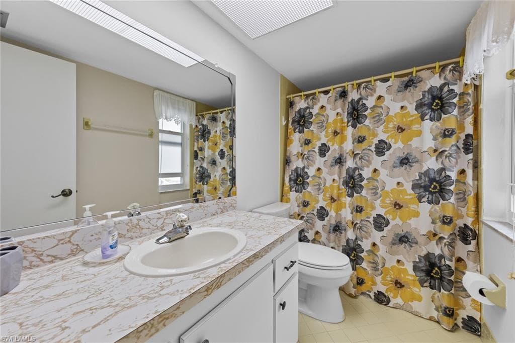 801 Teryl Rd 2, Naples, FL 34112-28