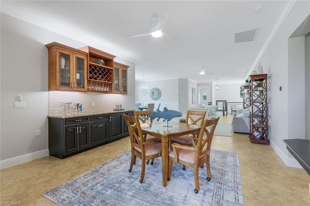 3755 Montreux Ln 204, Naples, FL 34114-11