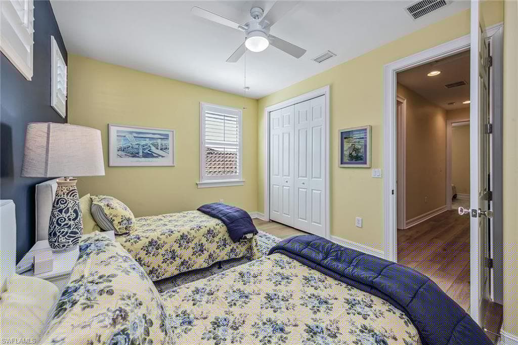 9261 Campanile Cir, Naples, FL 34114-15