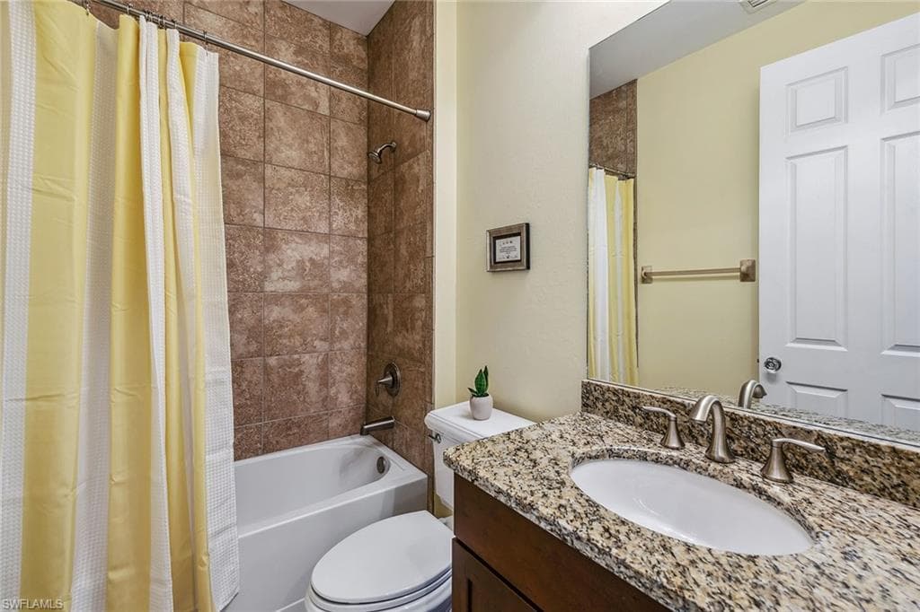 9261 Campanile Cir, Naples, FL 34114-19