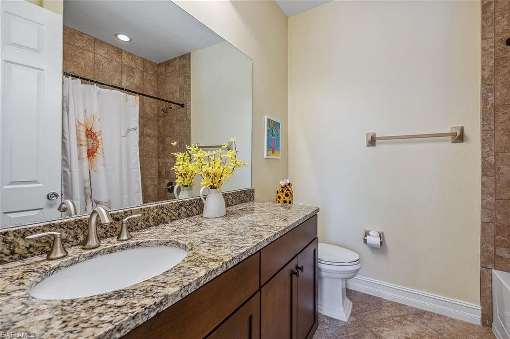 9261 Campanile Cir, Naples, FL 34114-20
