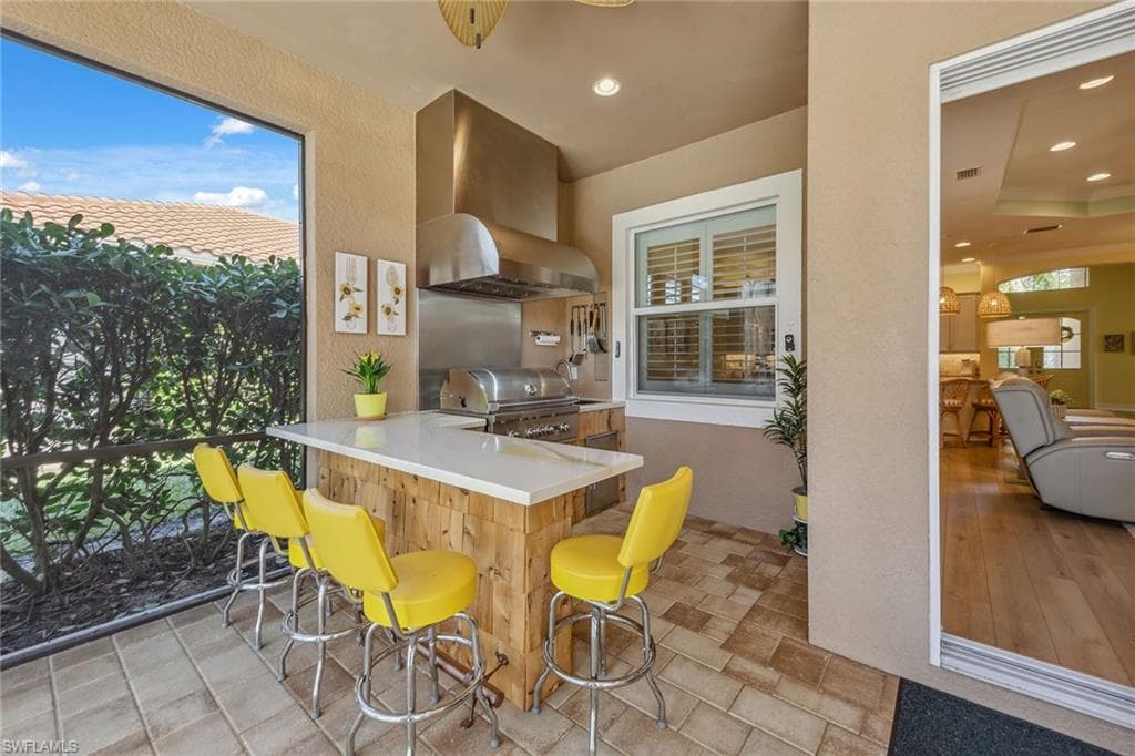 9261 Campanile Cir, Naples, FL 34114-37