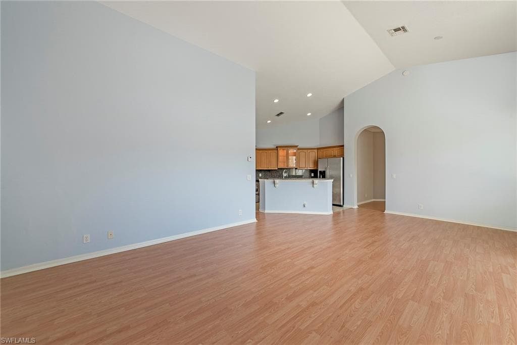 1435 Vintage Ln, Naples, FL 34104-13
