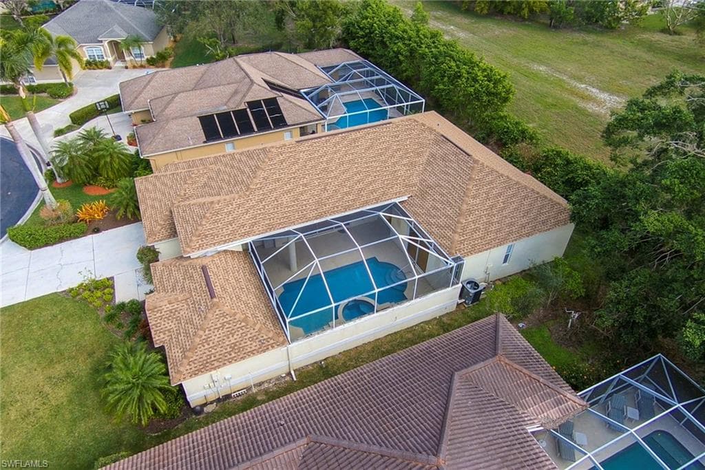 1435 Vintage Ln, Naples, FL 34104-4
