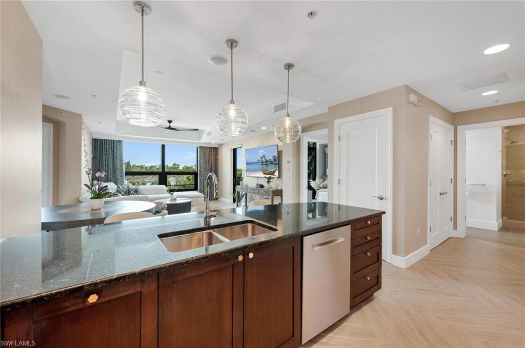 9115 Strada Pl 5311, Naples, FL 34108-9