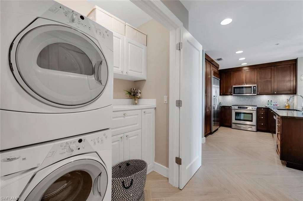 9115 Strada Pl 5311, Naples, FL 34108-17