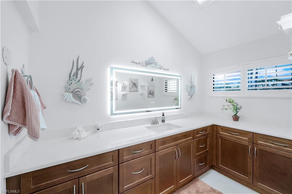 2249 Anchorage Ln A, Naples, FL 34104-10