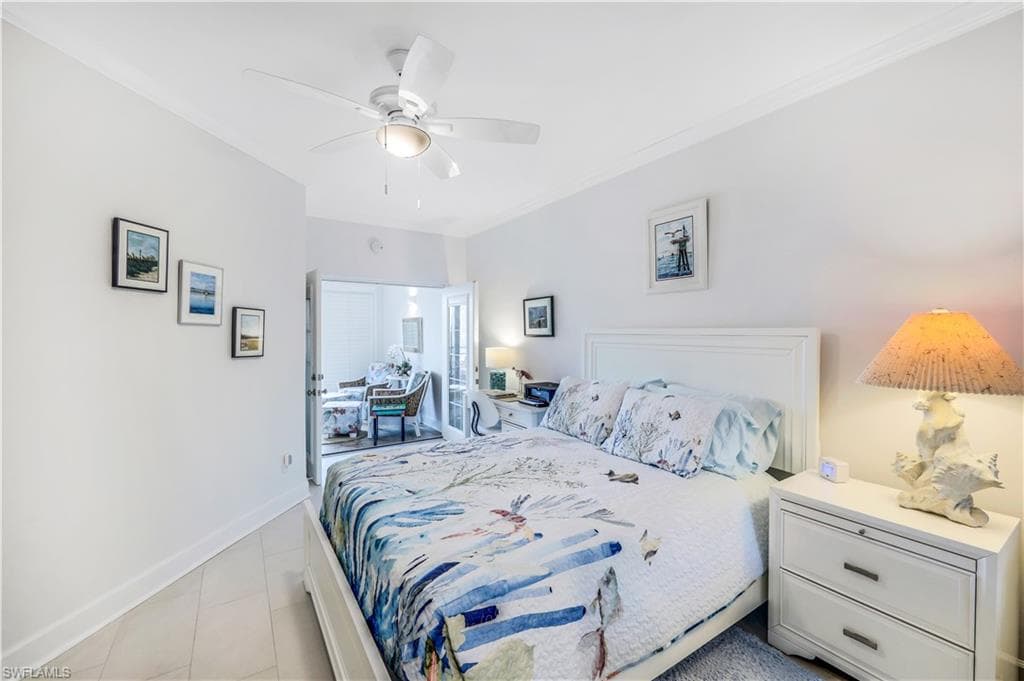 2249 Anchorage Ln A, Naples, FL 34104-14