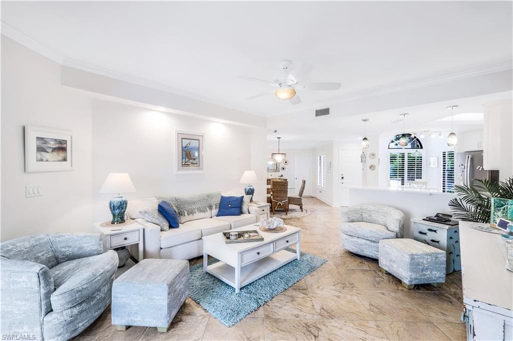 2249 Anchorage Ln A, Naples, FL 34104-15