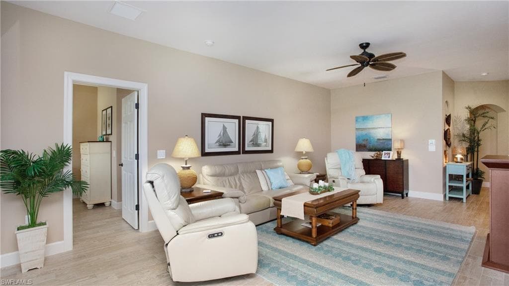 12045 Covent Garden Ct 2104, Naples, FL 34120-10