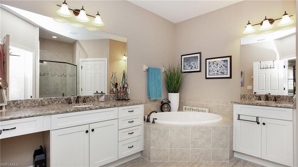 12045 Covent Garden Ct 2104, Naples, FL 34120-14