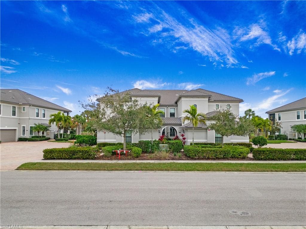 12045 Covent Garden Ct 2104, Naples, FL 34120-2