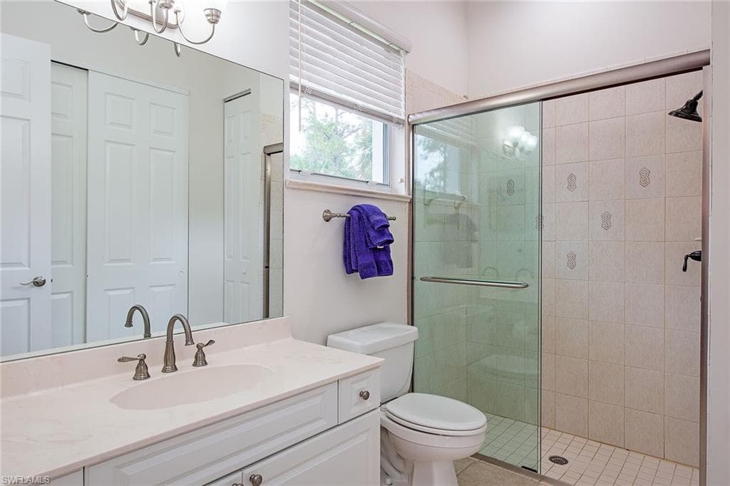 775 3rd St NW, Naples, FL 34120-13