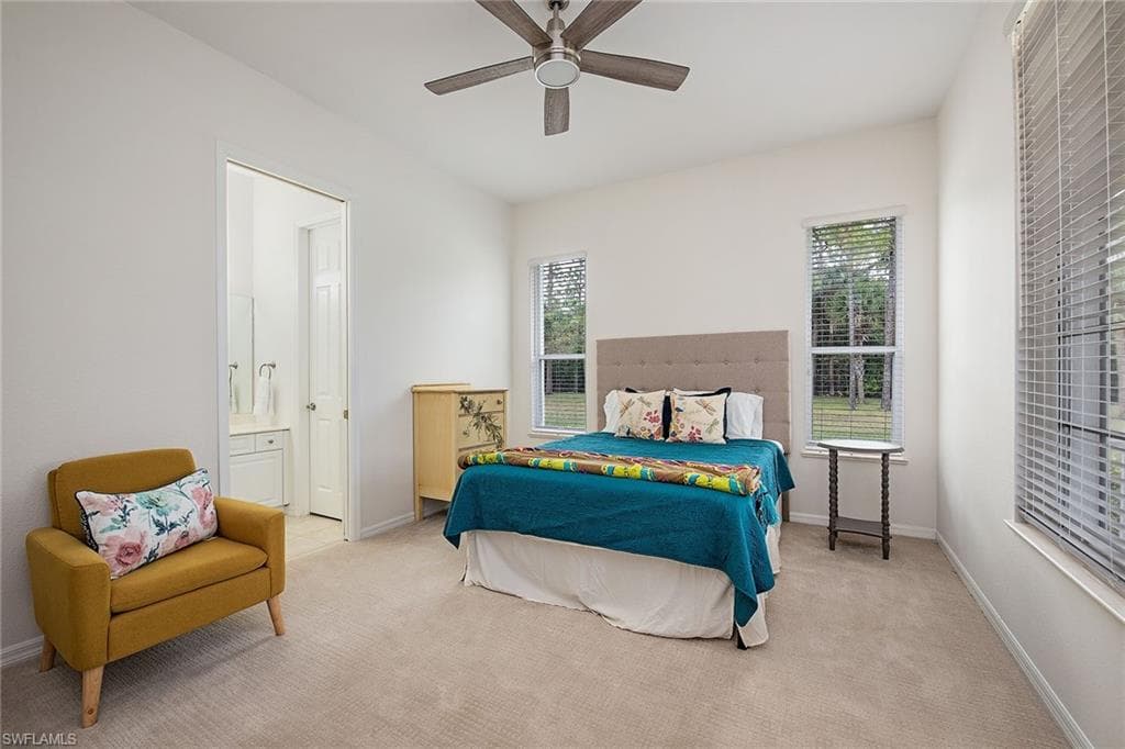775 3rd St NW, Naples, FL 34120-14