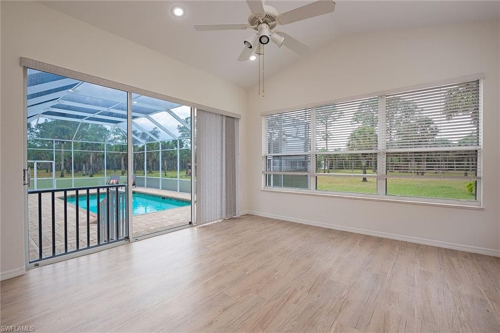 775 3rd St NW, Naples, FL 34120-19