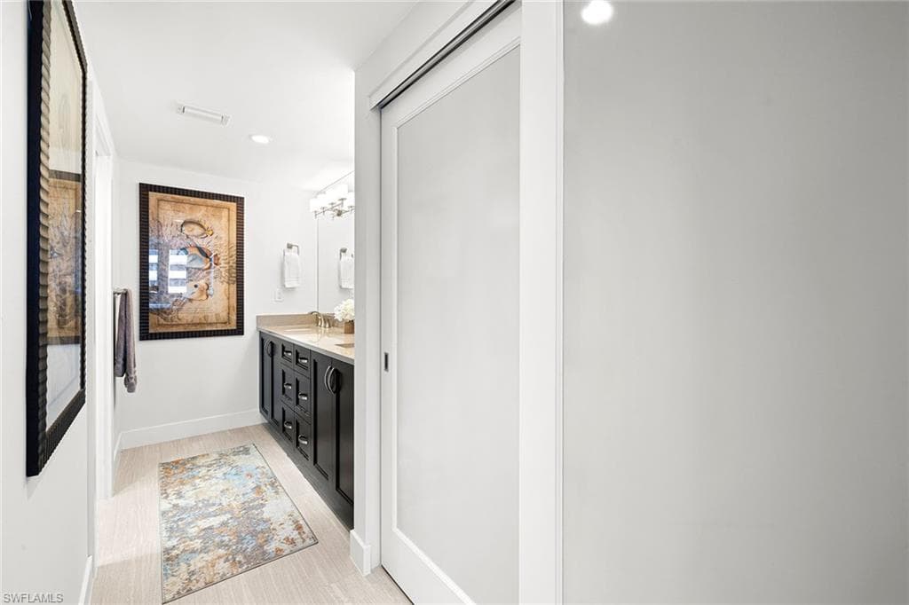 4001 Gulf Shore Blvd N 904, Naples, FL 34103-20