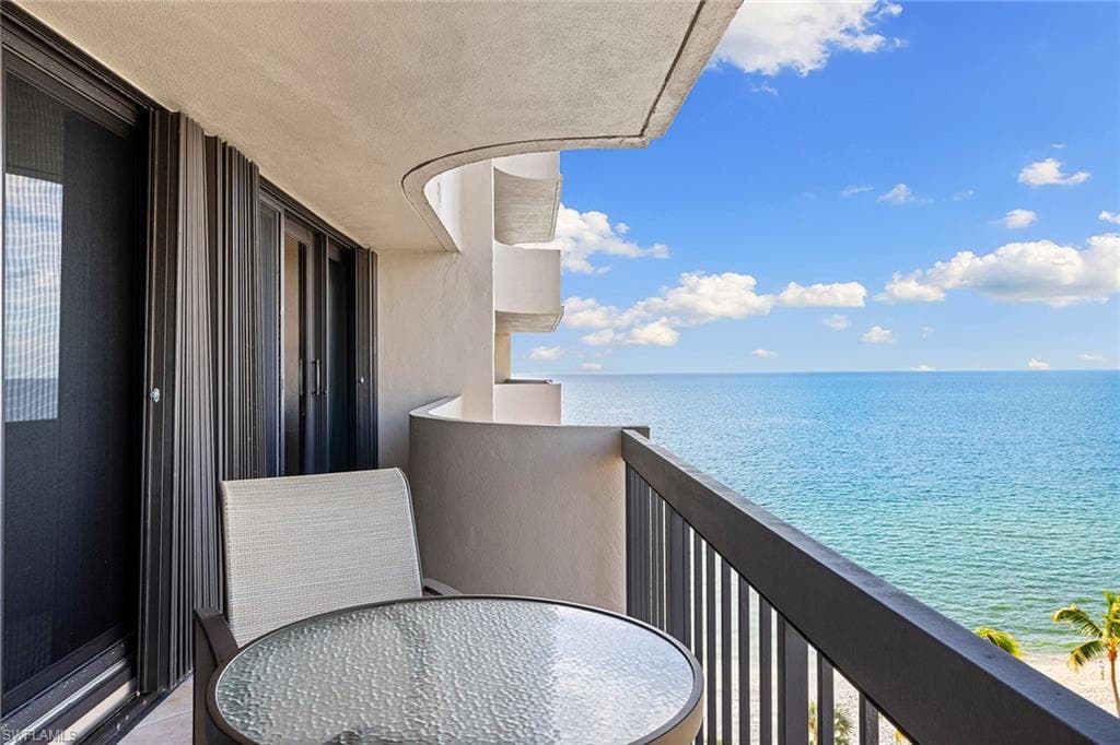 4001 Gulf Shore Blvd N 904, Naples, FL 34103-33