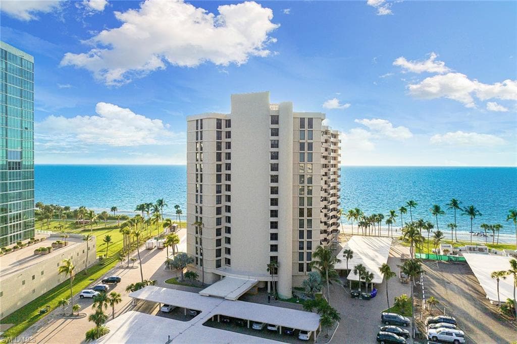 4001 Gulf Shore Blvd N 904, Naples, FL 34103-37