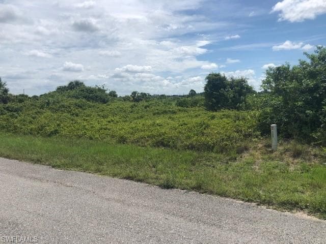 1702 Euclid Ave, Lehigh Acres, FL 33972-8