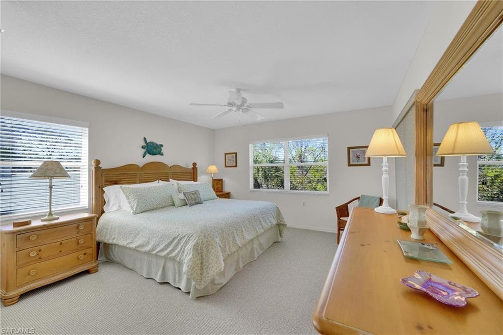 15505 Cedarwood Ln 10-201, Naples, FL 34110-11