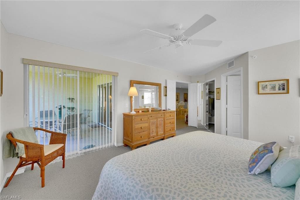 15505 Cedarwood Ln 10-201, Naples, FL 34110-13