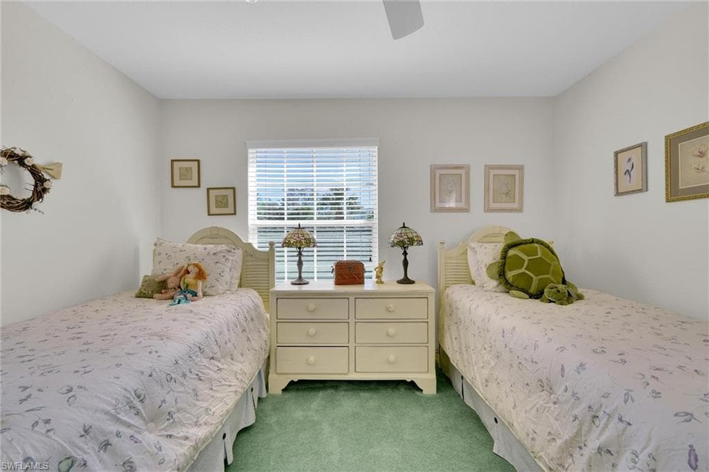 15505 Cedarwood Ln 10-201, Naples, FL 34110-19