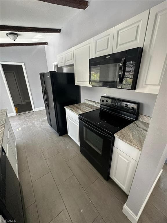 1044 Ridgeway Dr, North Fort Myers, FL 33903-5