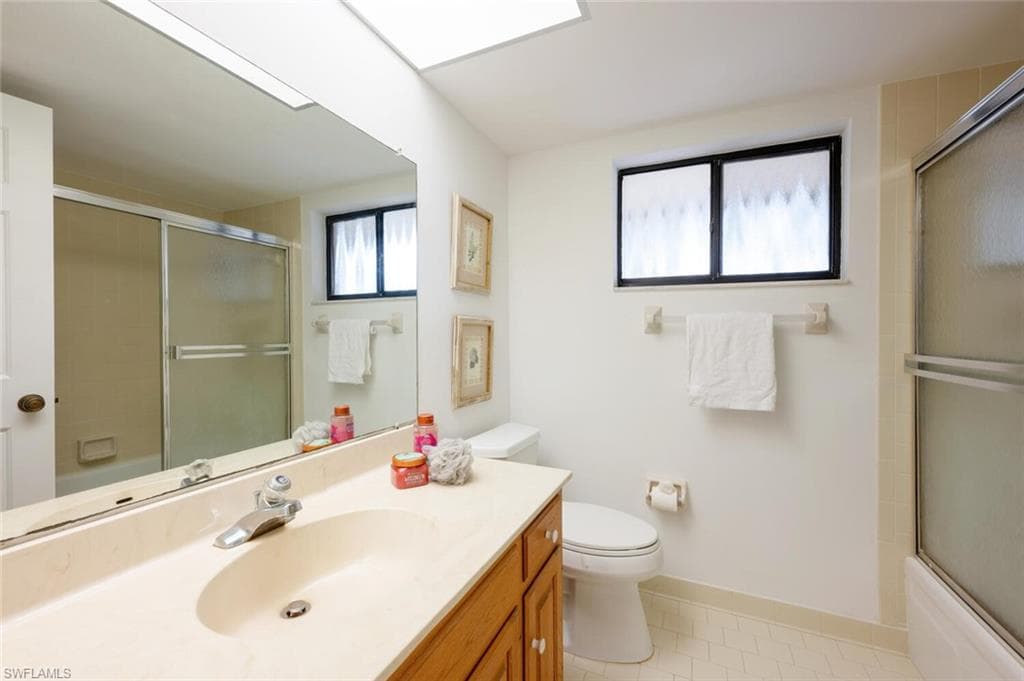 415 Augusta Blvd 311, Naples, FL 34113-18