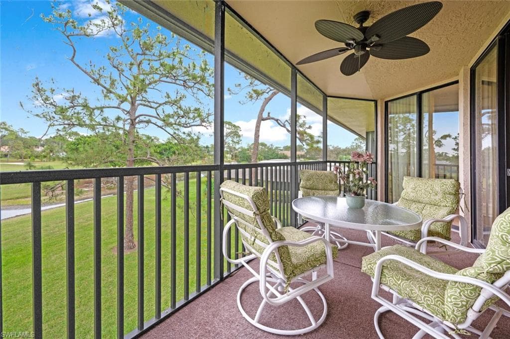 415 Augusta Blvd 311, Naples, FL 34113-26