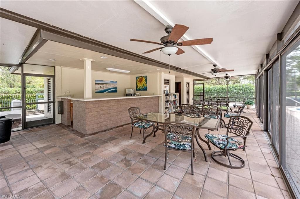 415 Augusta Blvd 311, Naples, FL 34113-30
