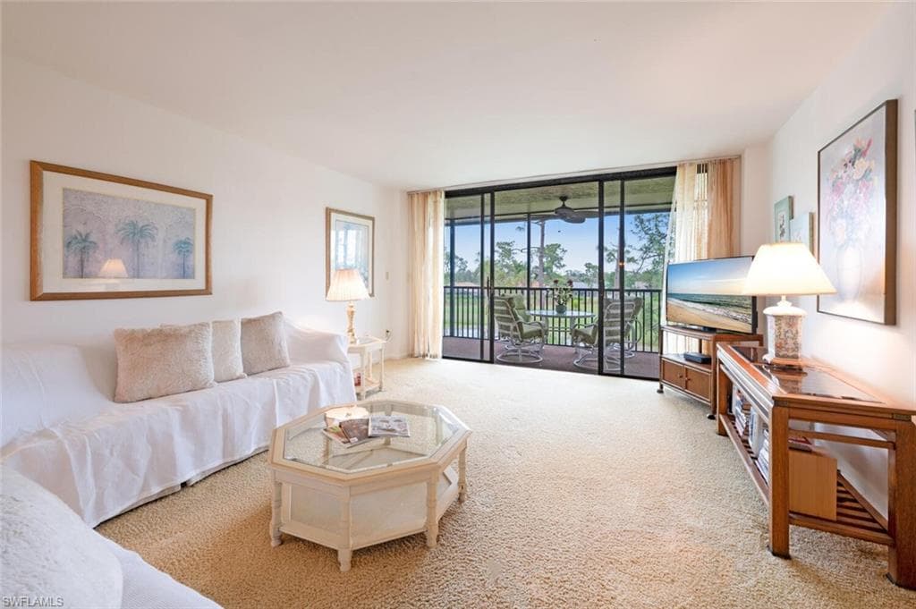 415 Augusta Blvd 311, Naples, FL 34113-4