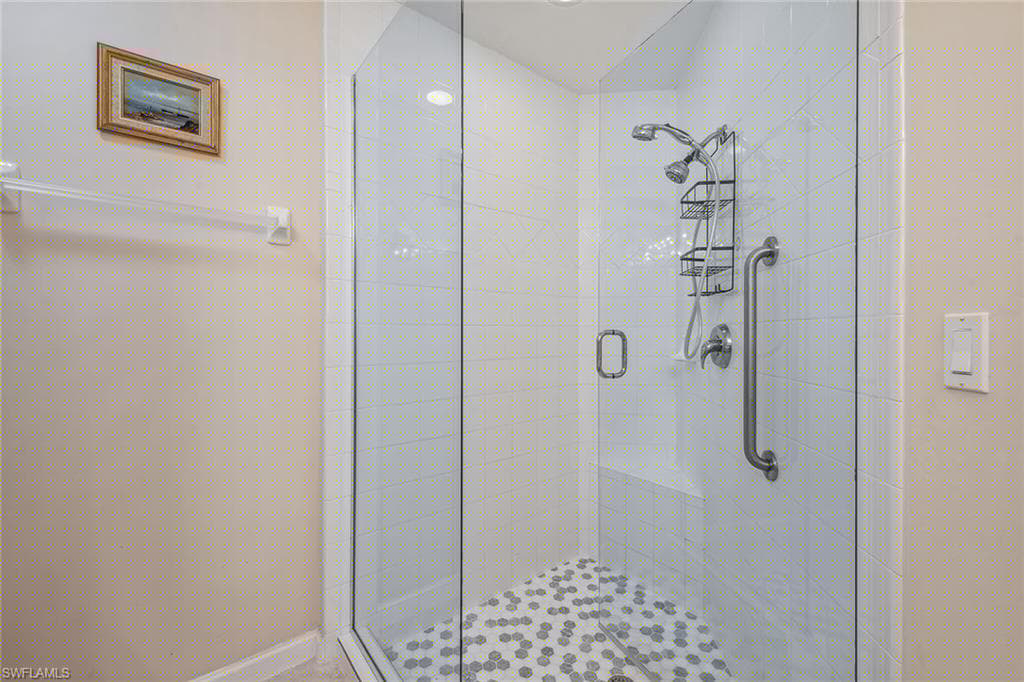 8375 Whisper Trace Ln 104, Naples, FL 34114-16