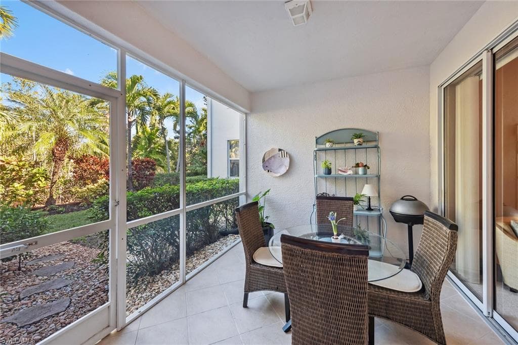 8375 Whisper Trace Ln 104, Naples, FL 34114-21